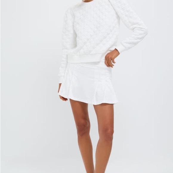 Tuckernuck white puff sleeve Quilted Campbell sweatshirt - Picture 5 of 11